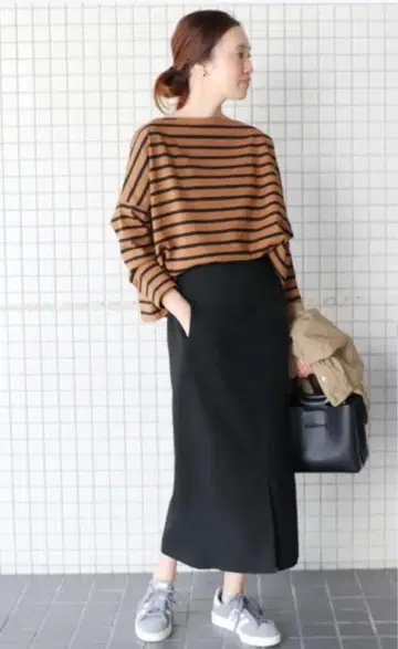 SLOBE IENA 우리쉬 플라노 사이드 포켓 스커트 블랙 38