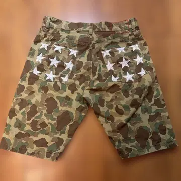 00s Tommy 카모플라쥬 별 자수 숏팬츠