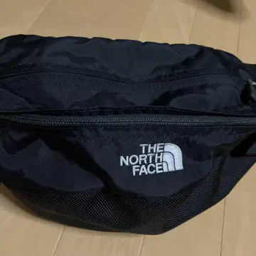 THE NORTH FACE 블랙 힙색
