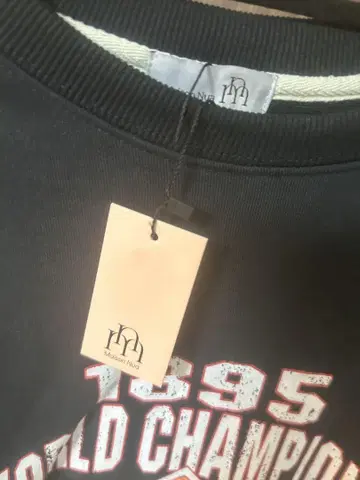 Maison Nua 1895 WORLD CHAMPIONS 맨투맨