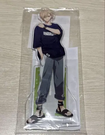 에이트 아크릴 스탠드 시오