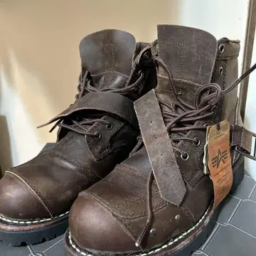 Alpha Industries AFB-20021 모카 브라운