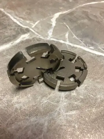 캐스트 퍼즐 디스크