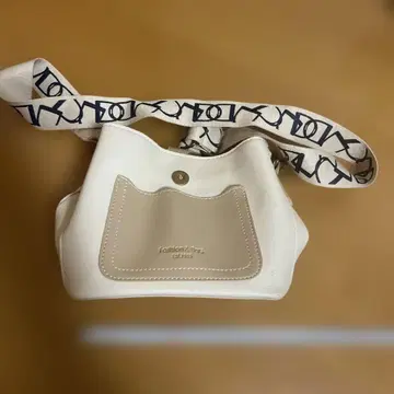 Fashion & Bag 화이트 숄더백