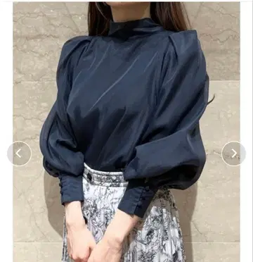 SNIDEL 긴팔 블라우스 네이비