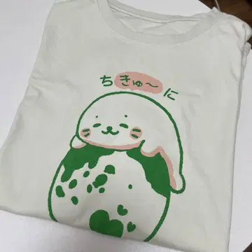 시로탄 T셔츠 M 사이즈