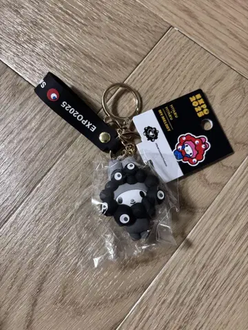 블랙 미야쿠미야쿠 산리오 마이멜로디 입체 마스코트 스트랩