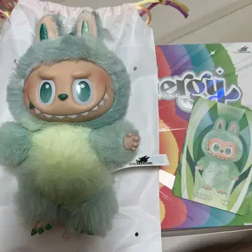 Big into energy LABUBU SERENITY 평온