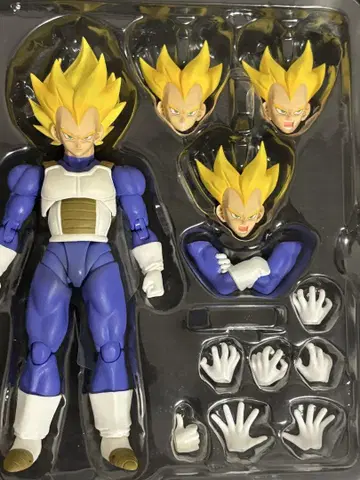 s.h.figuarts 슈퍼 사이어인 베지터