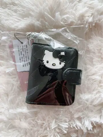 헬로키티 퀼팅 프로필 키링 블랙