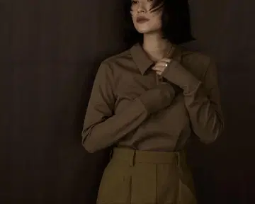 Hella 브라운 긴팔 피케 셔츠