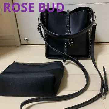 [ ROSE BUD ] 스터드 장식 블랙 숄더백