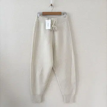 새상품 MARJOUR KNIT JOGGER PANTS