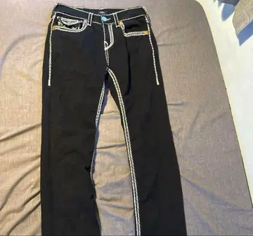 True Religion Ricky Relaxed Straight 30