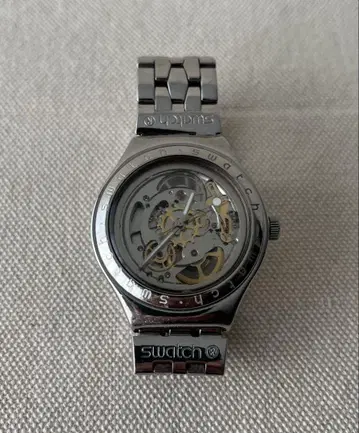 Swatch 스켈레톤 아이러니