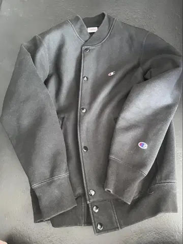 Champion C3-L008 블랙 맨투맨 자켓