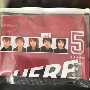 아라시 HERE WE GO! 케이스 포함 티셔츠