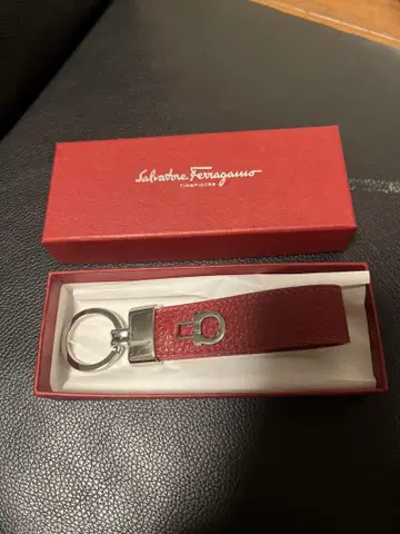 Salvatore Ferragamo 가죽 키링