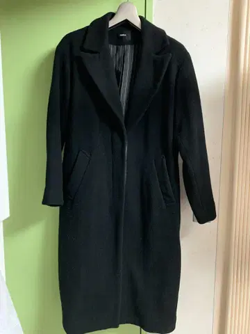 블랙 롱 코트