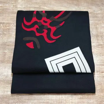 후쿠로 오비 가부키 구마도리 검은 바탕 타레 끝 무지, 재단 포함