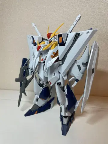 HGUC 1/144 크시 건담 (조립 완료)