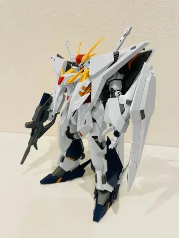 HGUC 1/144 크시 건담 (조립 완료)