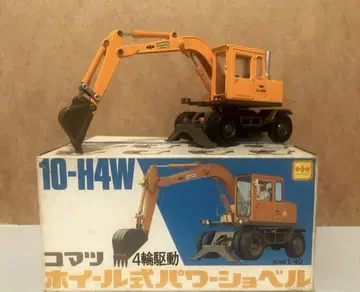 코마츠 10-H4W 휠식 파워 굴삭기 1/40