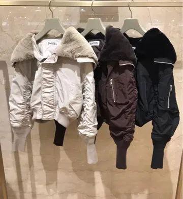 SNIDEL 스나이델 에코퍼 칼라 블루종 MA-1 브라운