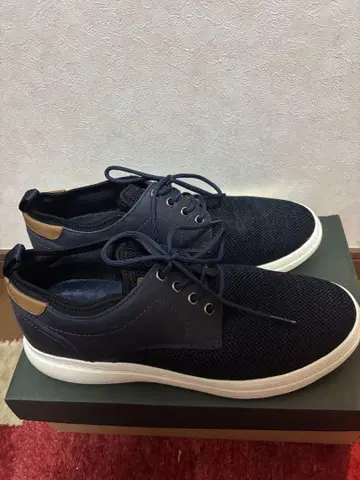 HAWKINS TRAVELLER 네이비 스니커즈