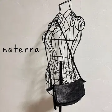 Naterra 나테라 양가죽 가죽 숄더백 라메입 블랙