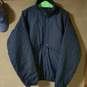 Patagonia 퍼프볼 블랙