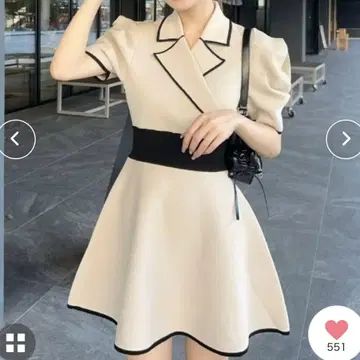 rienda 테일러드 칼라 미니 플레어 하프 니트 원피스