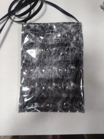 아크릴 사코슈