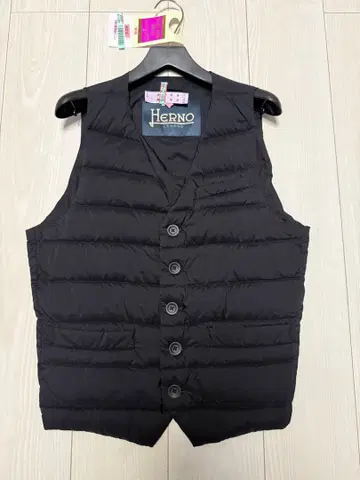 Herno 블랙 다운 베스트 헤르노