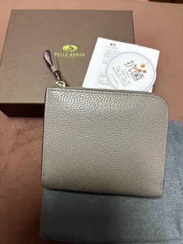 PELLE BORSA 접이식 지갑
