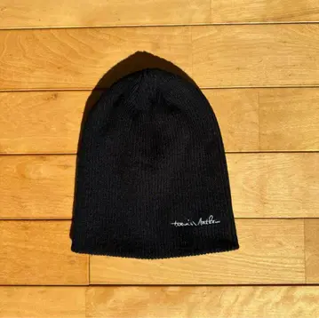 TRAVISMATHEW 니트 비니