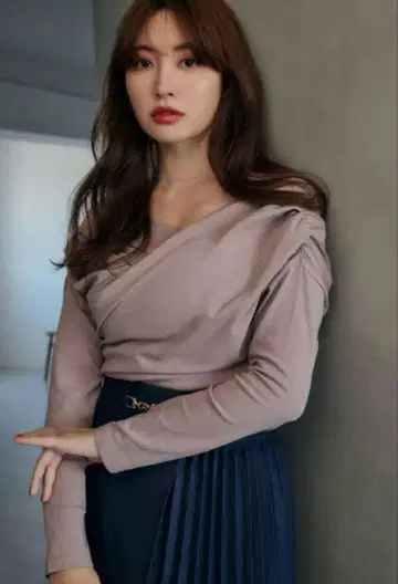 비대칭 코튼 블렌드 저지 탑