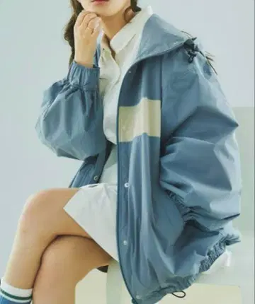 Bokanii 마운틴 후드티 블루