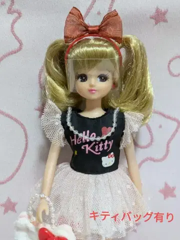 리카짱 하자품 인형 리카짱 (본체+의상 포함) 키티 콜라보