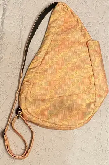 the healthy back bag 원 숄더백