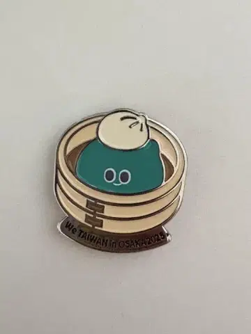 오사카 만국 박람회 대만 핀 배지 a-We