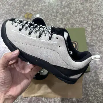 KEENJasper 27cm 새상품 어프로치 슈즈 그레이/블랙