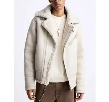 ZARA 화이트 페이크 보아 자켓 M