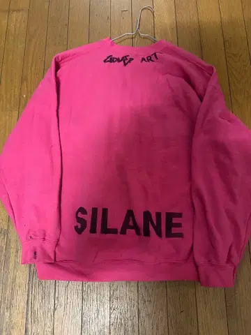 핑크 스웨트 셔츠 LOVE ART SILANE