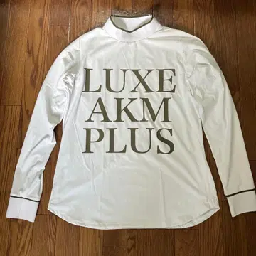 컨디션 최상 LUXE AKM PLUS 골프 모크넥 긴팔 L 2025 모델
