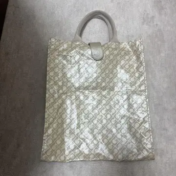 게라르디니 베이지 스테디셀러 토트백