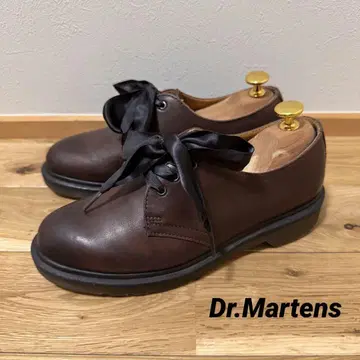 [ 스테디셀러 ] 닥터마틴 가죽 신발 UK4 브라운 3홀