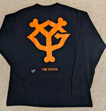 GIANTS 로고 프린트 긴팔 T셔츠 블랙