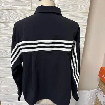 새상품 YEVS 백 라인 자켓 셔츠 이브스 블랙 택 포함 F