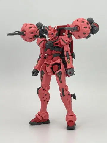 HG 건담 프라모델 조립 완료 완성품 빨간색 건담